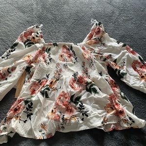 Flower peplum 1/2 sleeve blouse